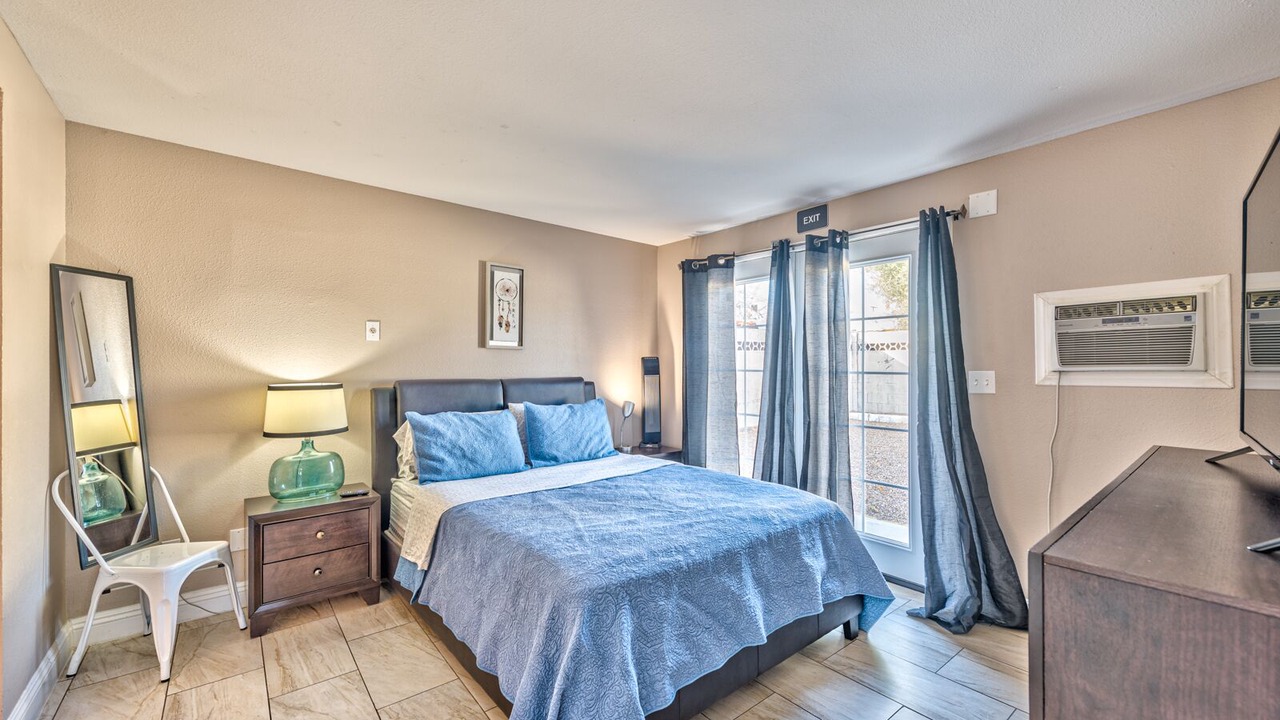 Photo of Bedroom in Rancho Oakey