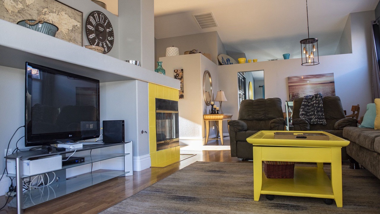Photo of Livingroom in Spring Valley