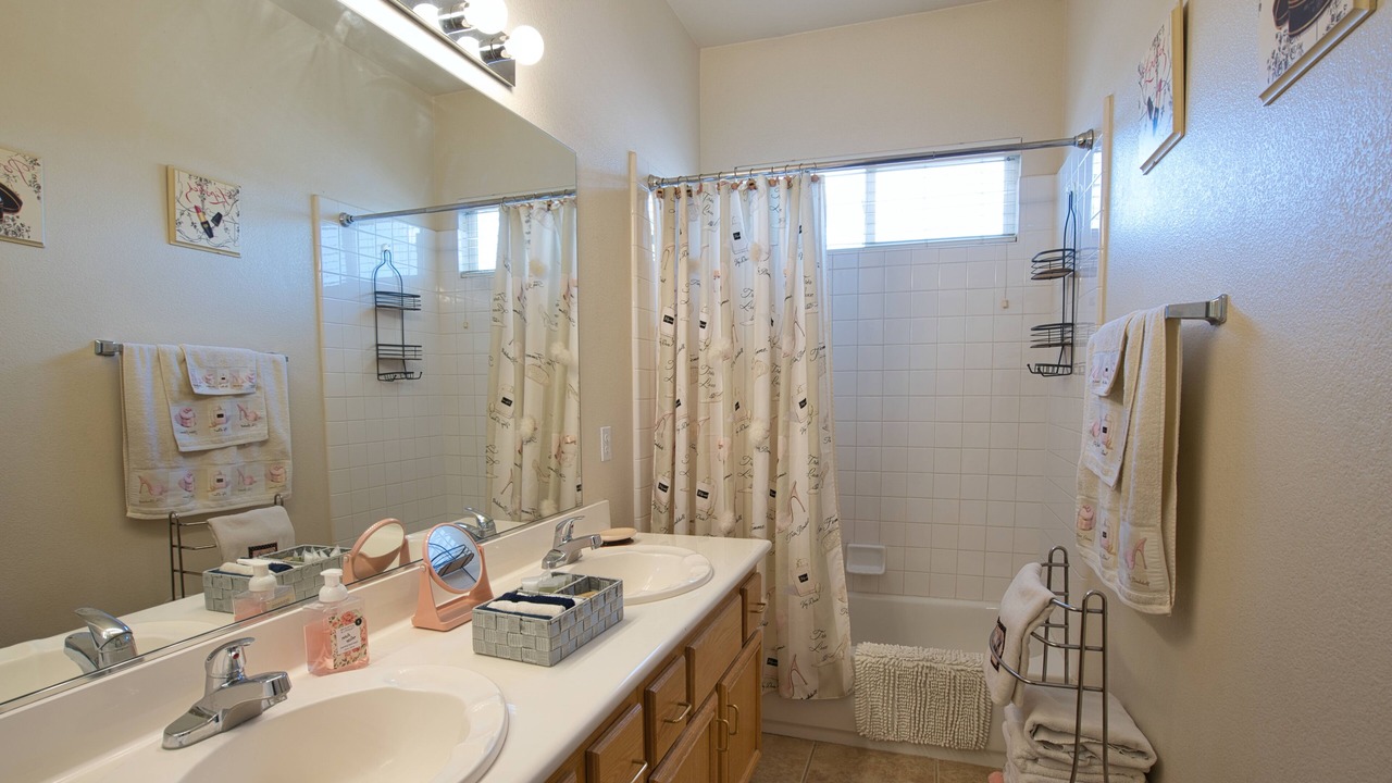 Photo of Bathroom in Enterprise