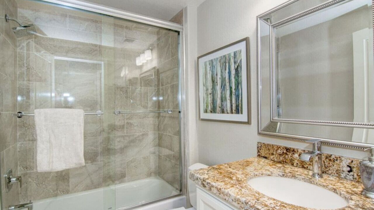 Photo of Bathroom in Kierland