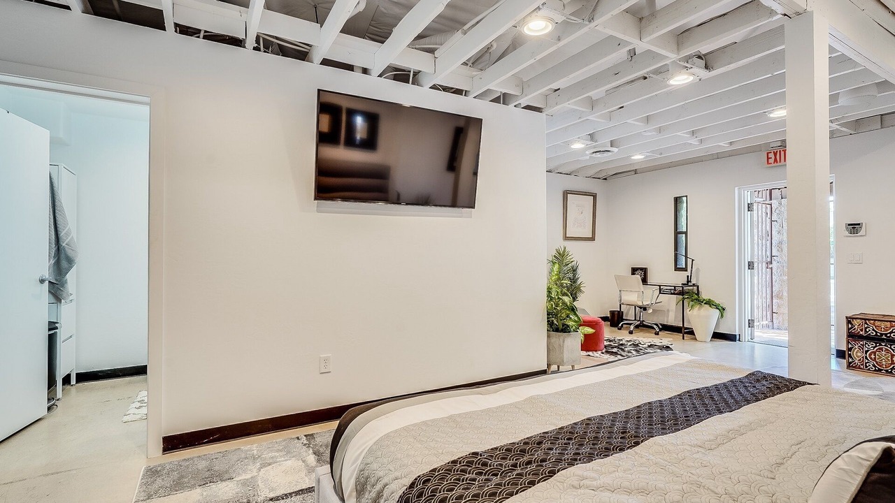 Photo of Bedroom in Arts District