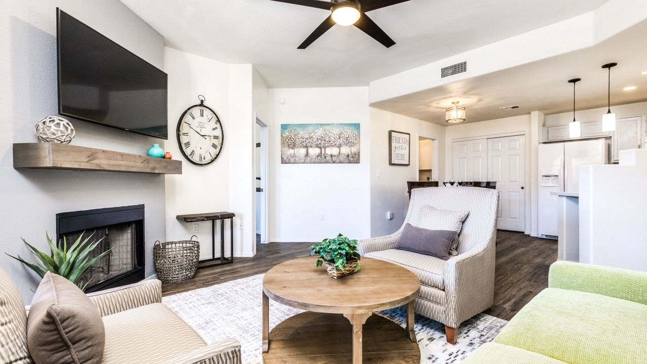 Photo of Livingroom in North Mountain