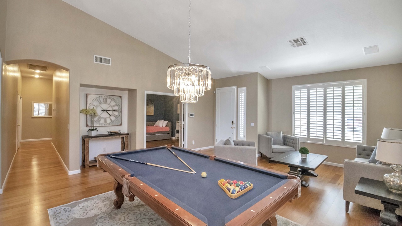 Photo of Bedroom in Paradise Valley Village