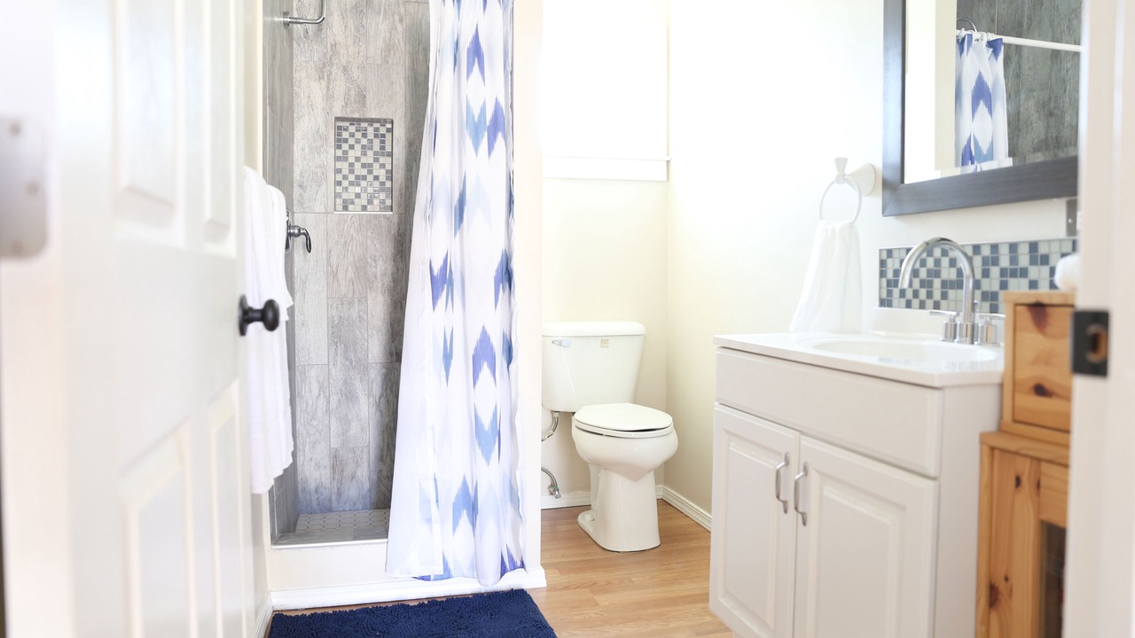 Photo of Bathroom in Wofford Heights