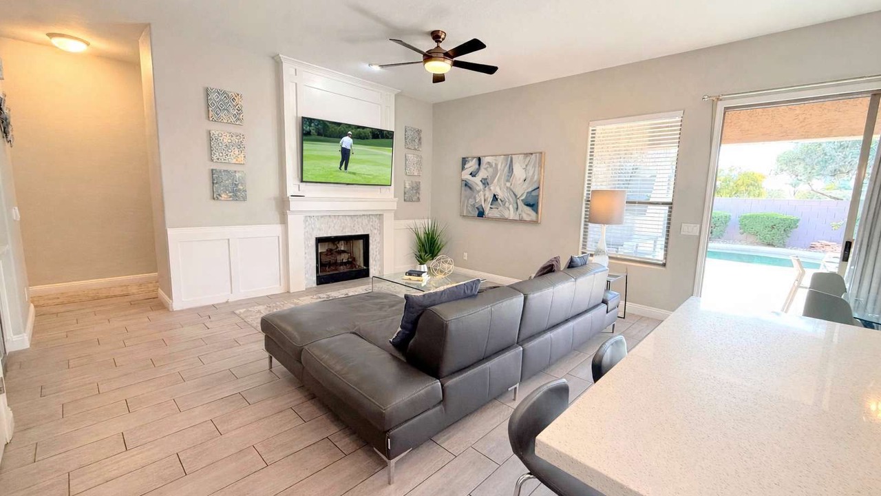 Photo of Livingroom in Ocotillo