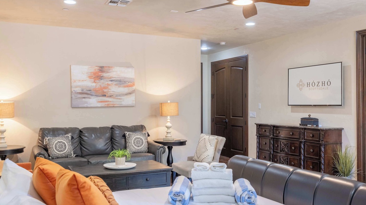 Photo of Bedroom in Central Scottsdale