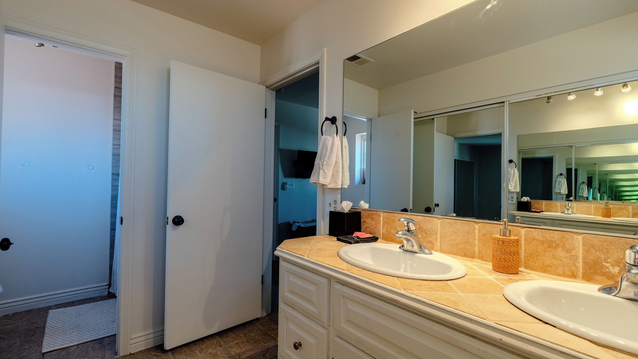 Photo of Bathroom in Green Valley North