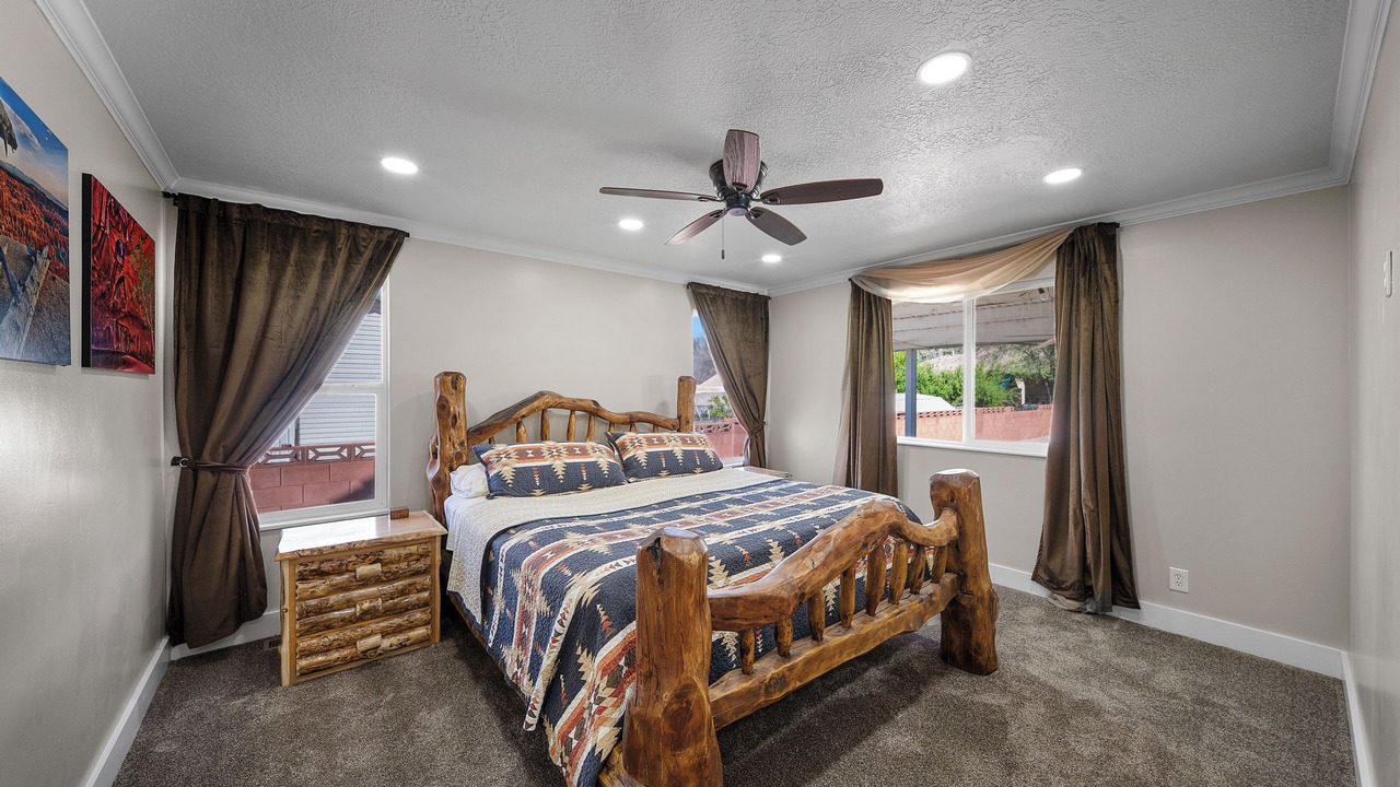 Photo of Bedroom in Toquerville