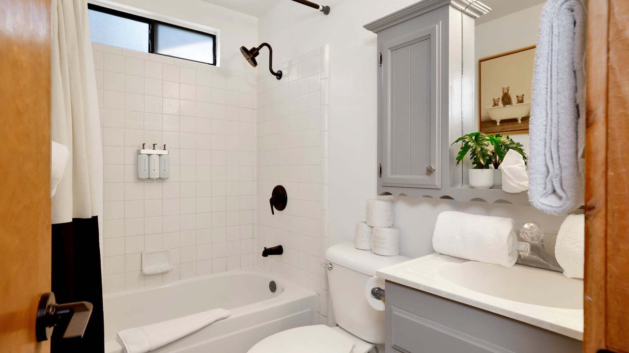 Photo of Bathroom in Fox Farm