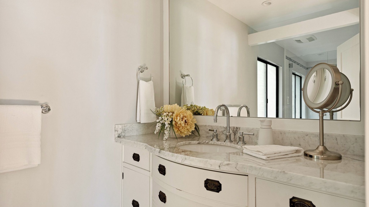 Photo of Bathroom in Cedar Glen
