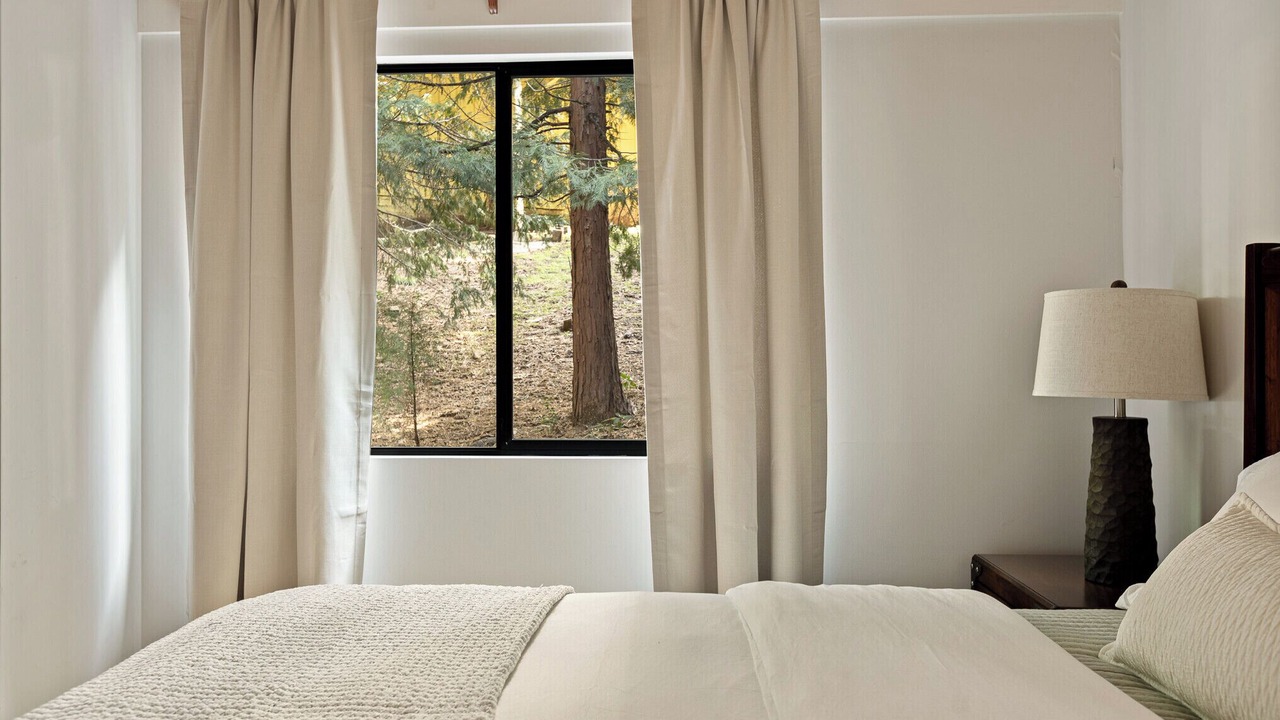 Photo of Bedroom in Cedar Glen