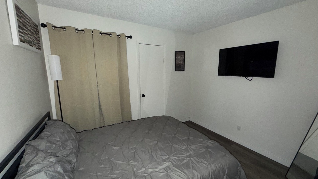 Photo of Bedroom in Green Valley North