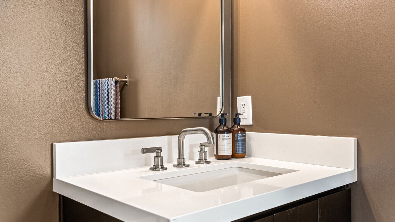 Photo of Bathroom in Silver Lake