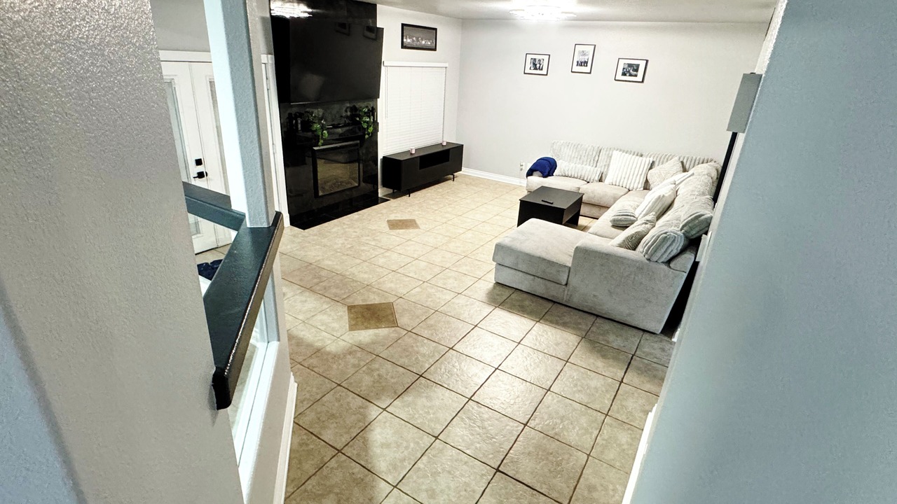 Photo of Livingroom in Silverado Ranch