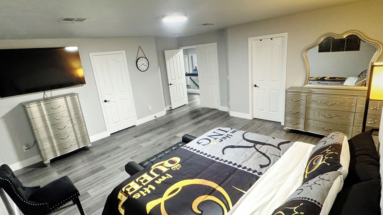 Photo of Bedroom in Silverado Ranch