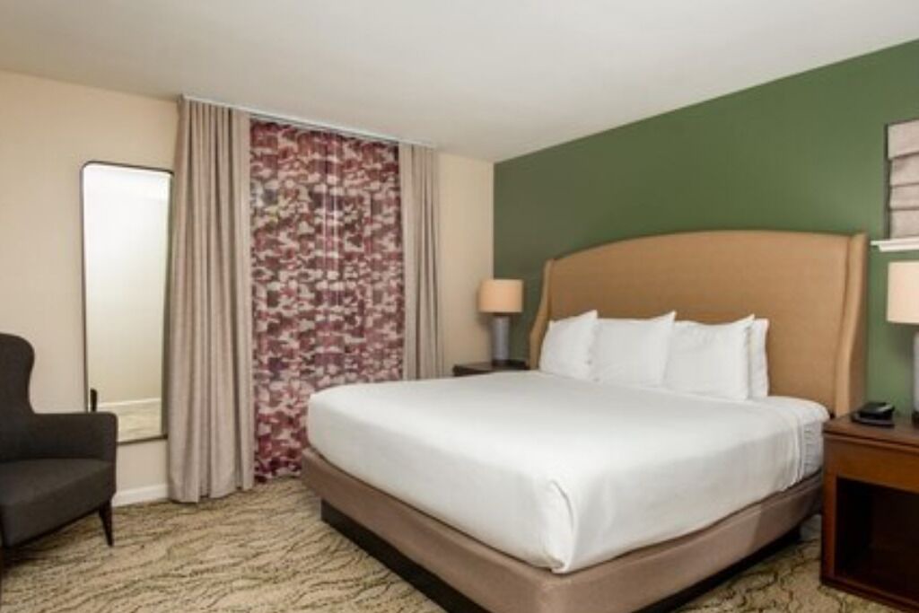 Photo of Bedroom in Angels Camp