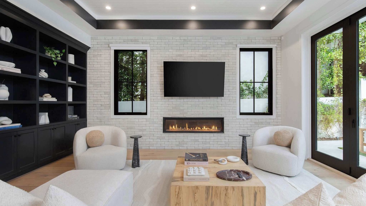 Photo of Livingroom in Nichols Canyon