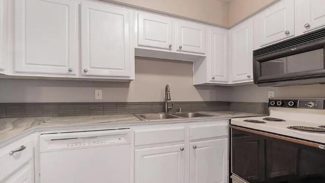Photo of Kitchen in Desert Shores