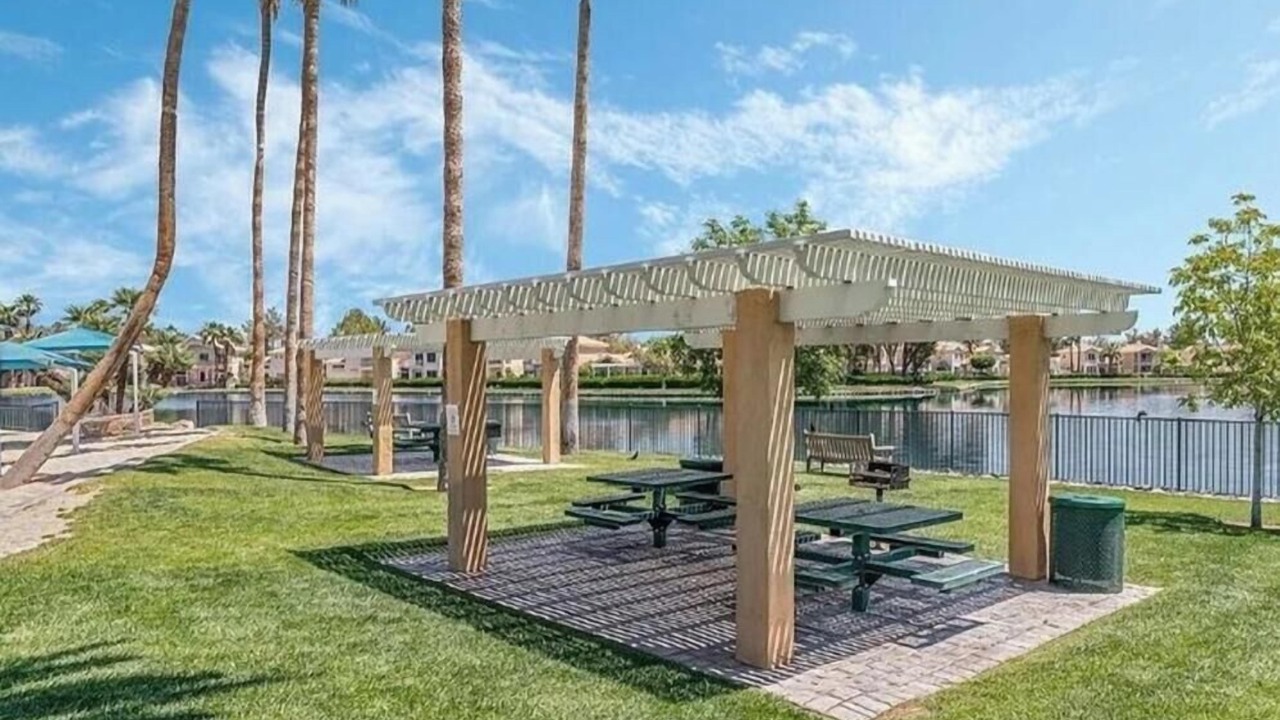 Photo of Outdoor in Desert Shores