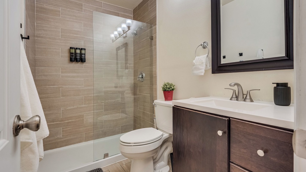 Photo of Bathroom in Chinatown
