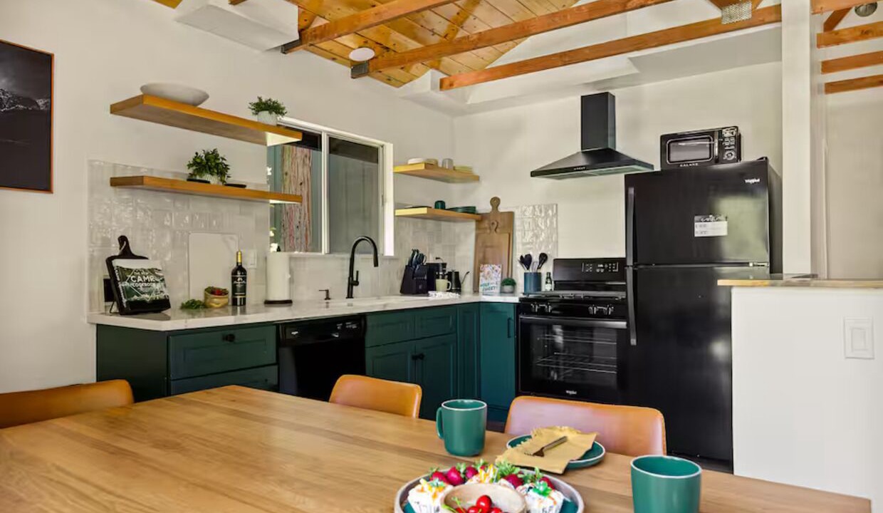 Photo of Kitchen in Arrowhead Villas