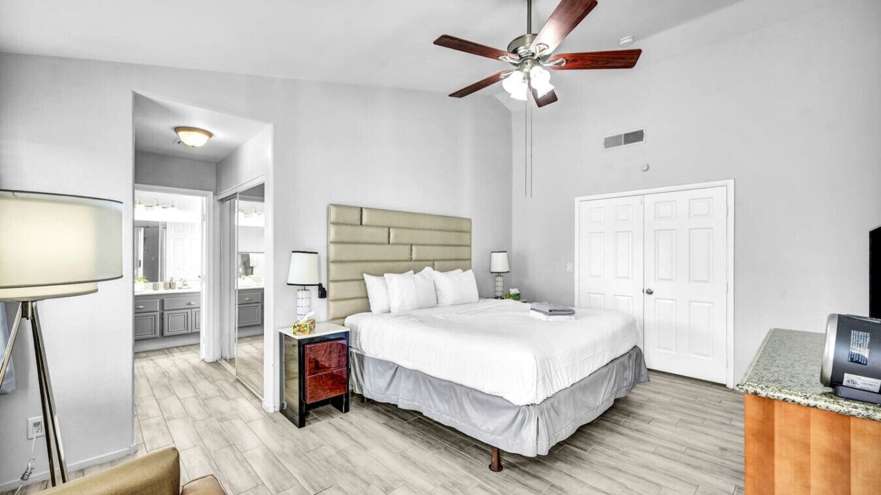 Photo of Bedroom in Green Valley North