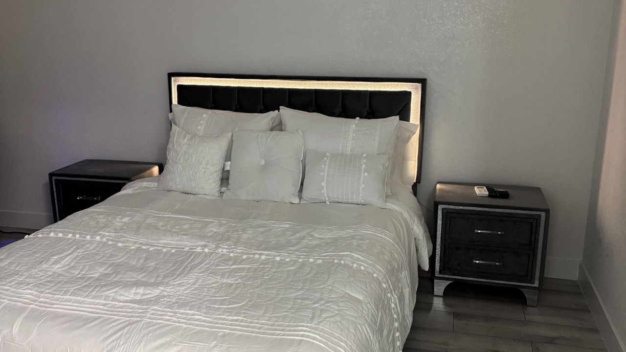 Photo of Bedroom in Silverado Ranch
