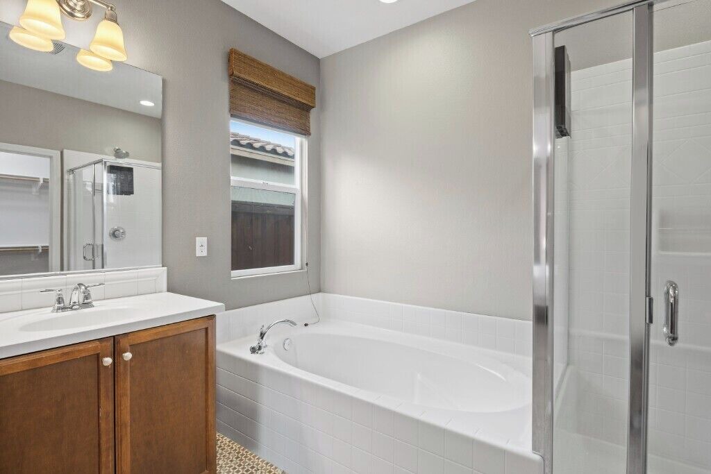 Photo of Bathroom in Greenacres
