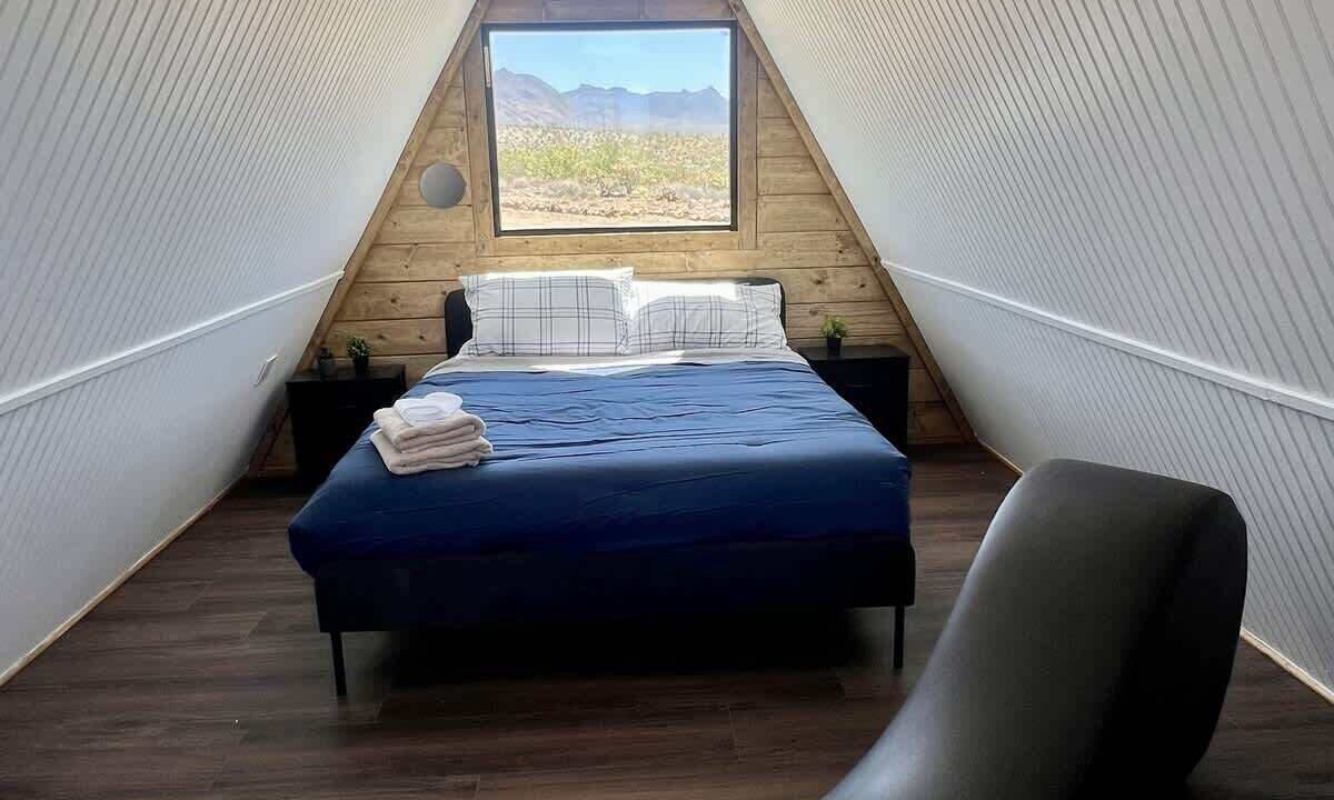 Photo of Bedroom in Meadview