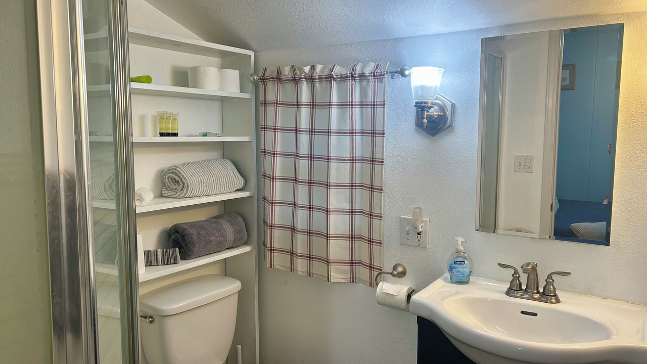Photo of Bathroom in California Hot Springs