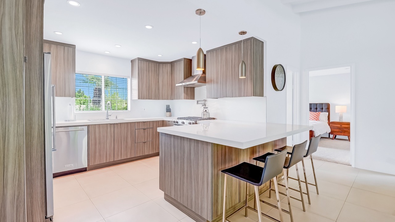 Photo of Kitchen in Racquet Club South