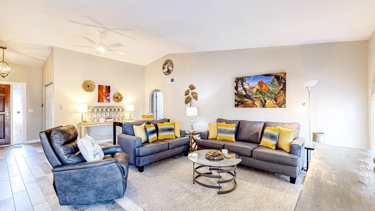 Photo of Livingroom in Chandler