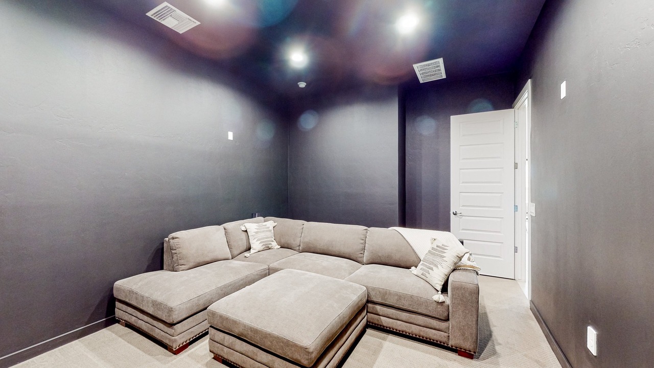 Photo of Livingroom in Dove Mountain