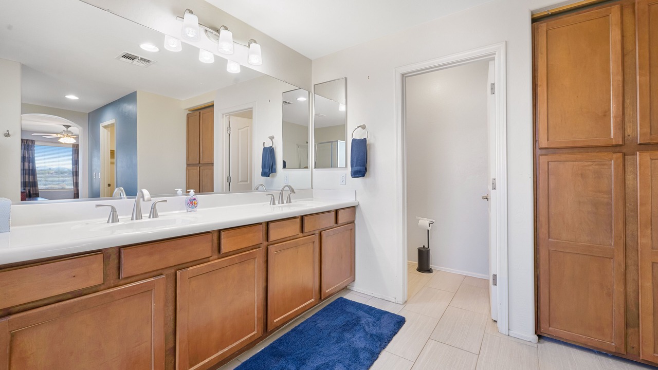 Photo of Bathroom in Avondale