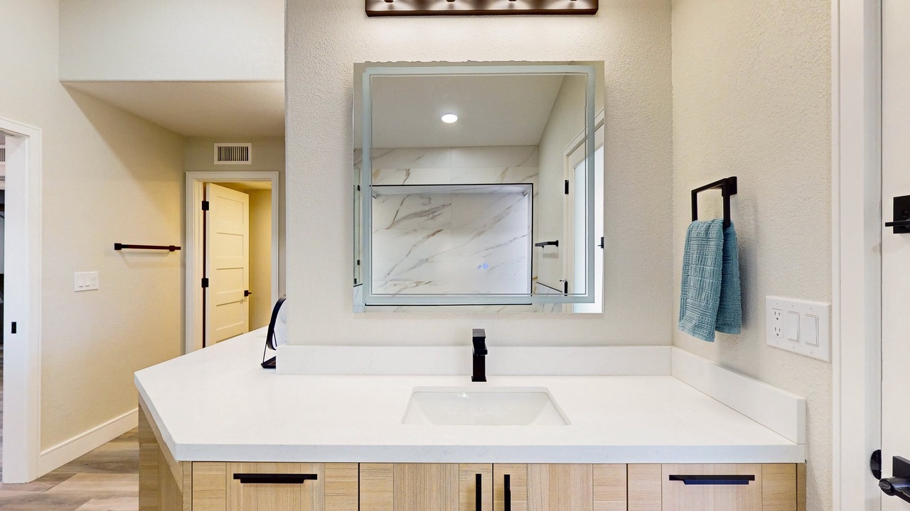 Photo of Bathroom in Paradise Park Vista