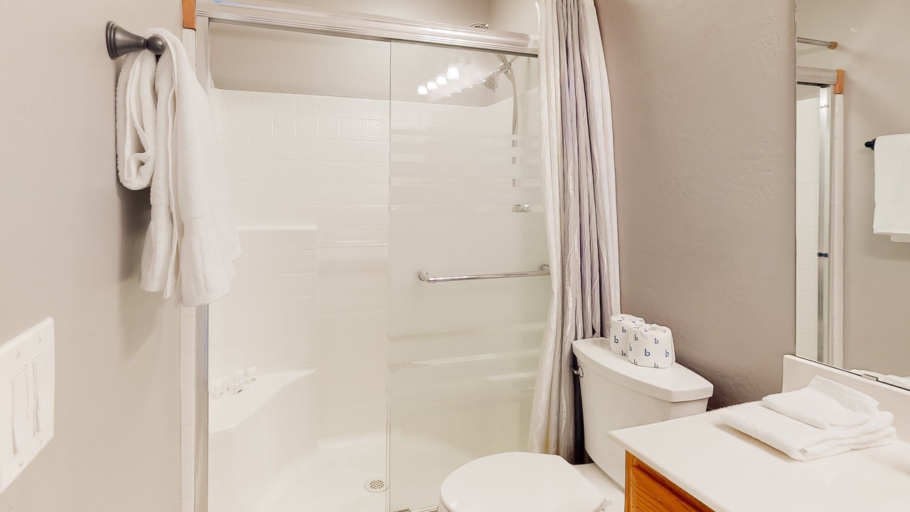 Photo of Bathroom in Gold Canyon