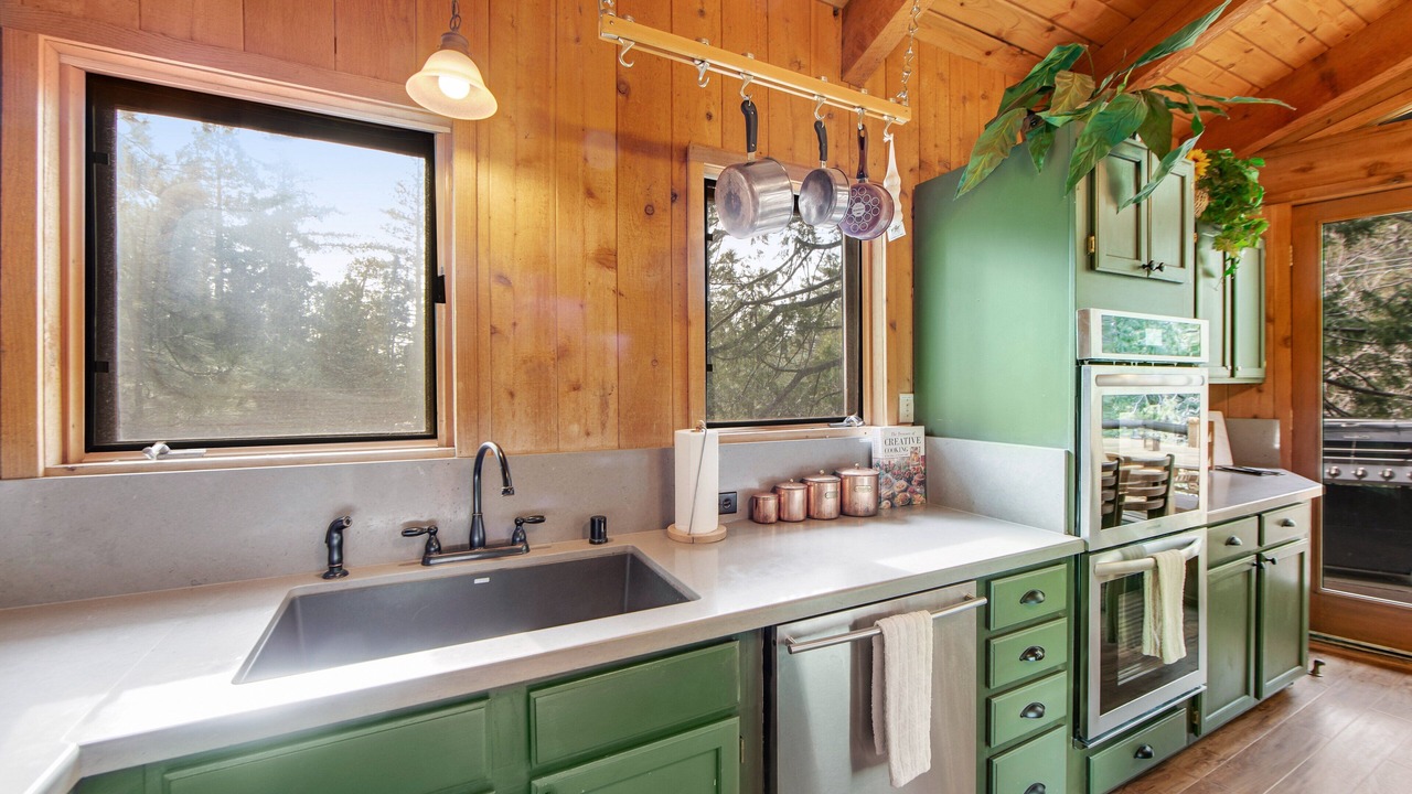 Photo of Kitchen in Fern Valley