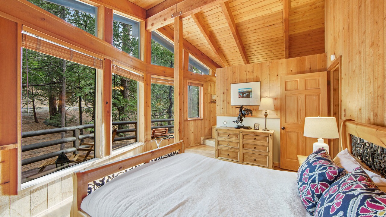 Photo of Bedroom in Fern Valley