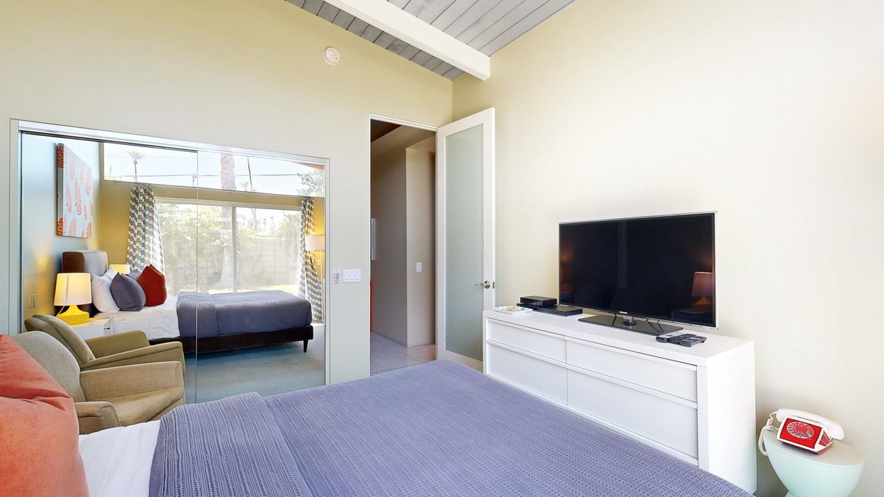 Photo of Bedroom in Twin Palms