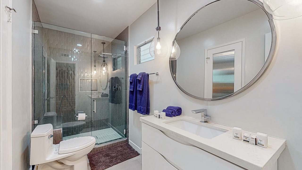 Photo of Bathroom in Twin Palms