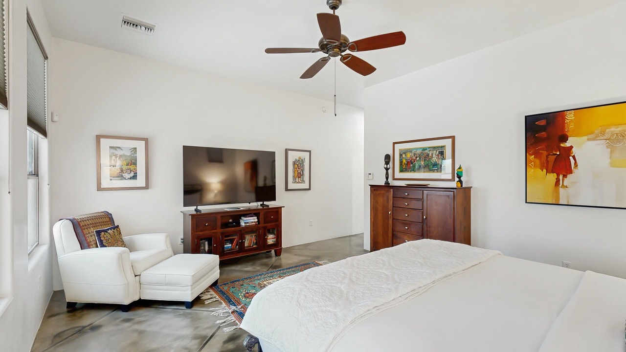 Photo of Bedroom in Dove Mountain