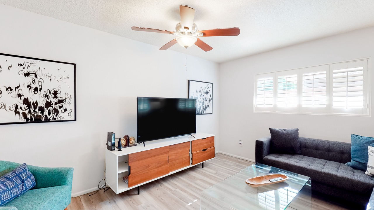Photo of Livingroom in Scottsdale Country Acres