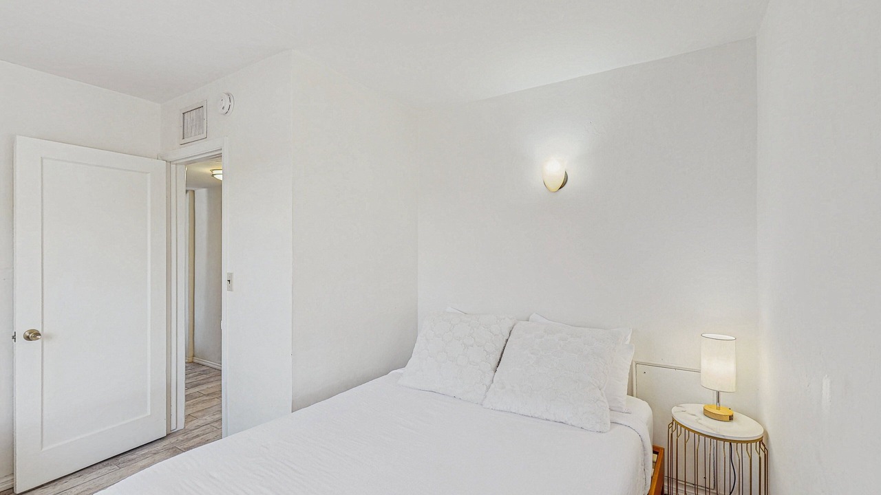 Photo of Bedroom in Sam Hughes