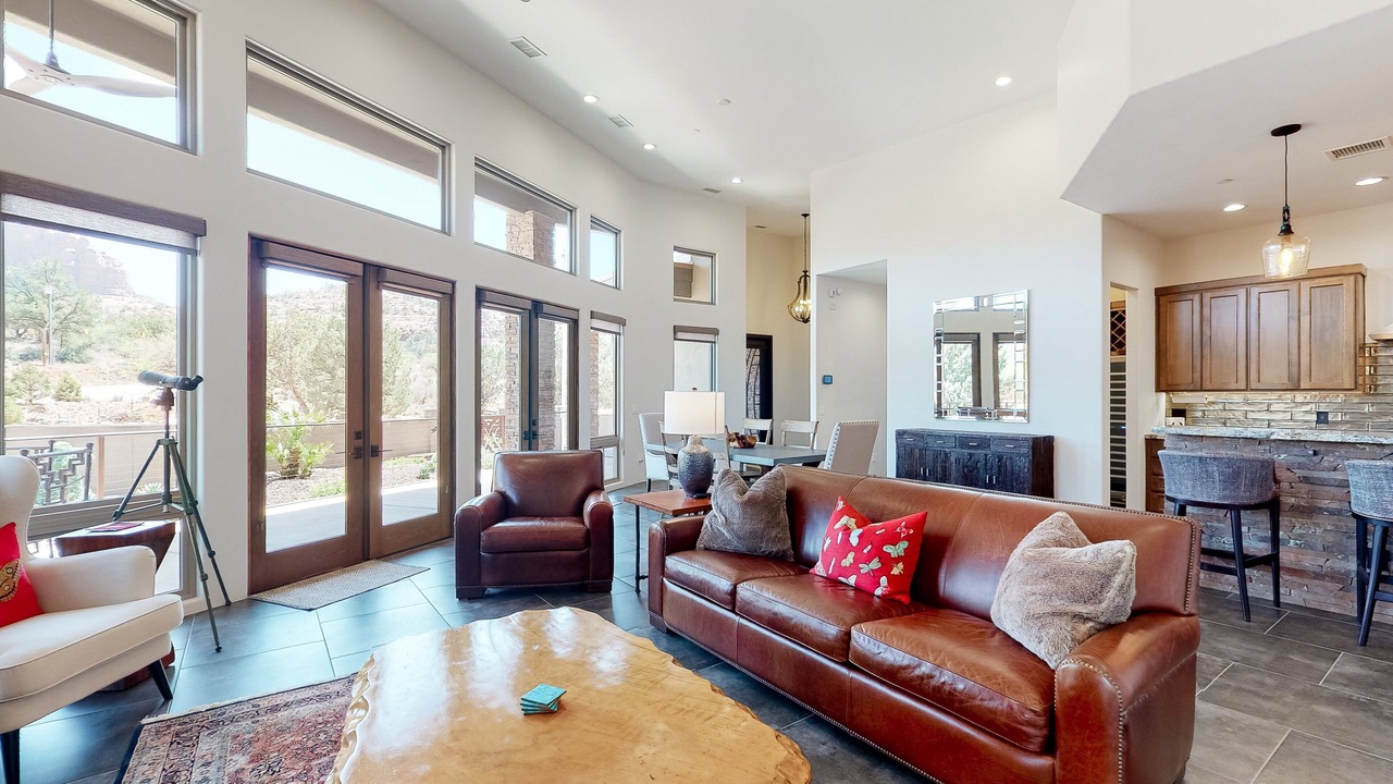 Photo of Livingroom in West Sedona