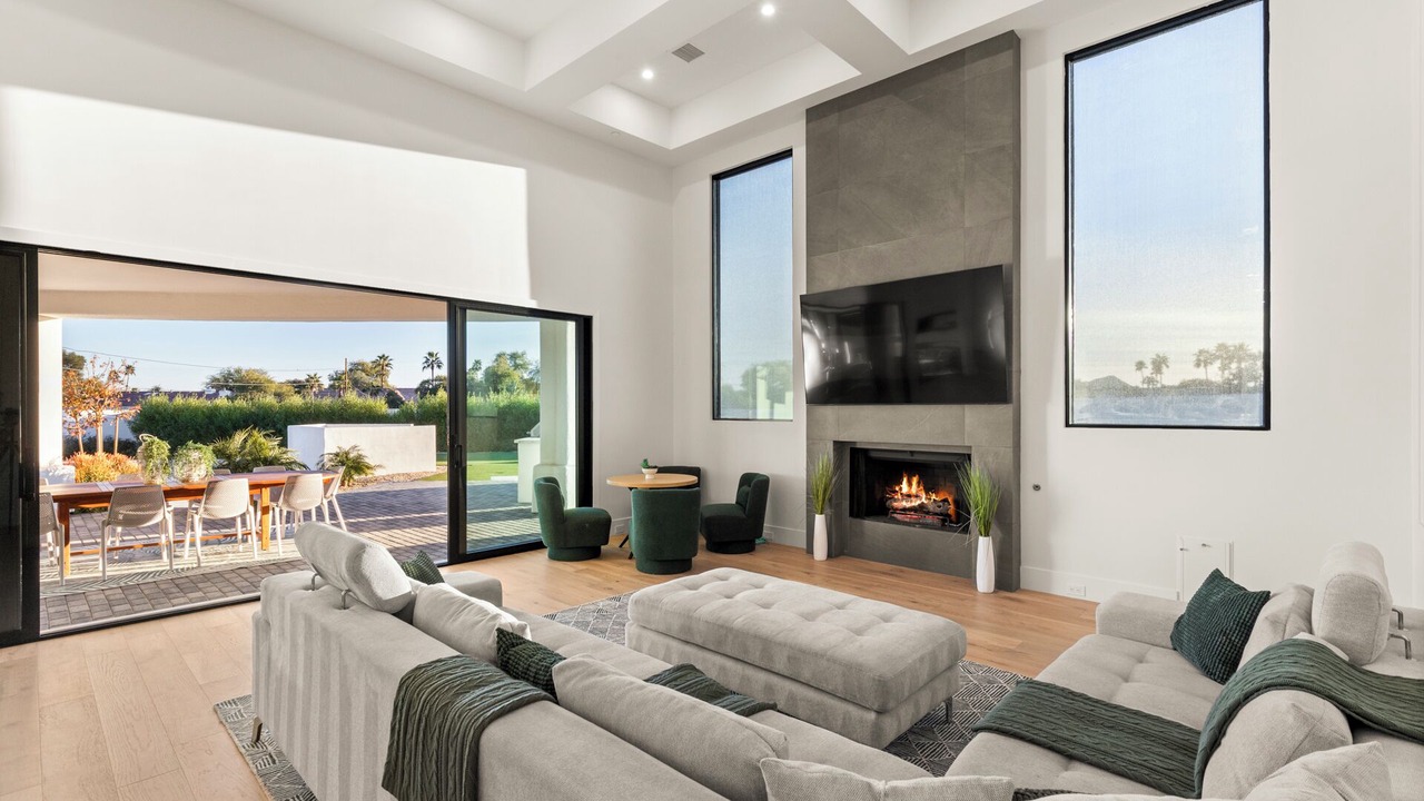 Photo of Livingroom in Central Scottsdale