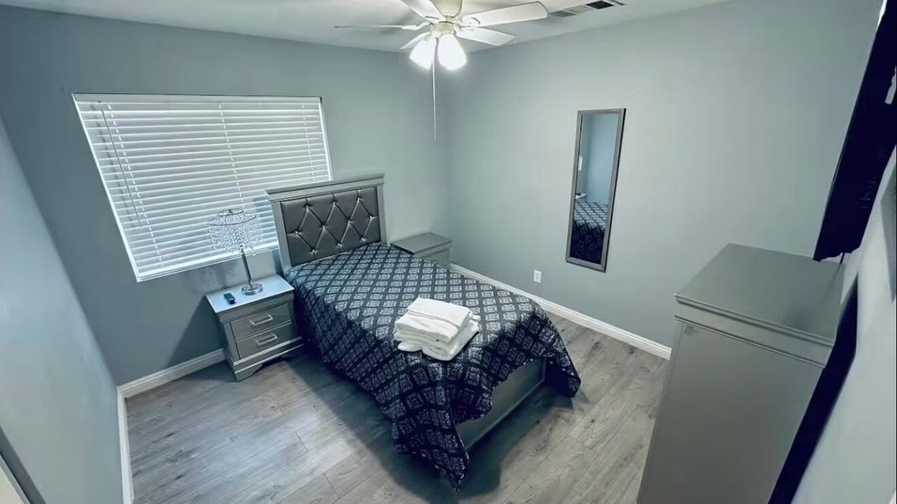 Photo of Bedroom in Sunrise Manor