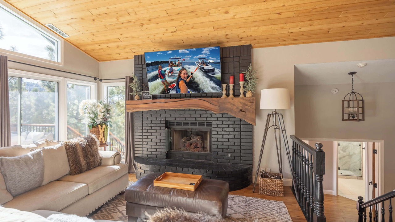 Photo of Livingroom in Boulder Bay