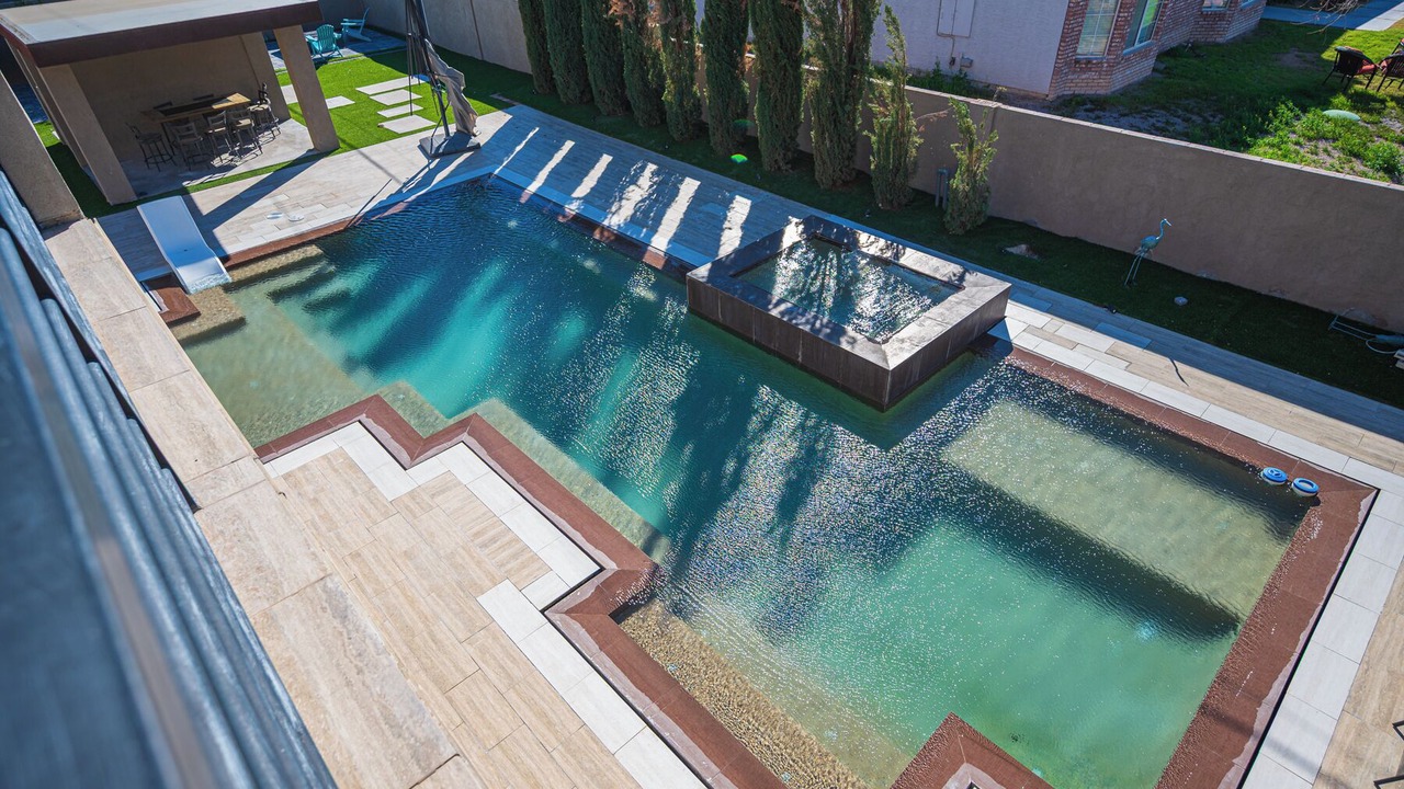 Photo of Outdoor in Spring Valley