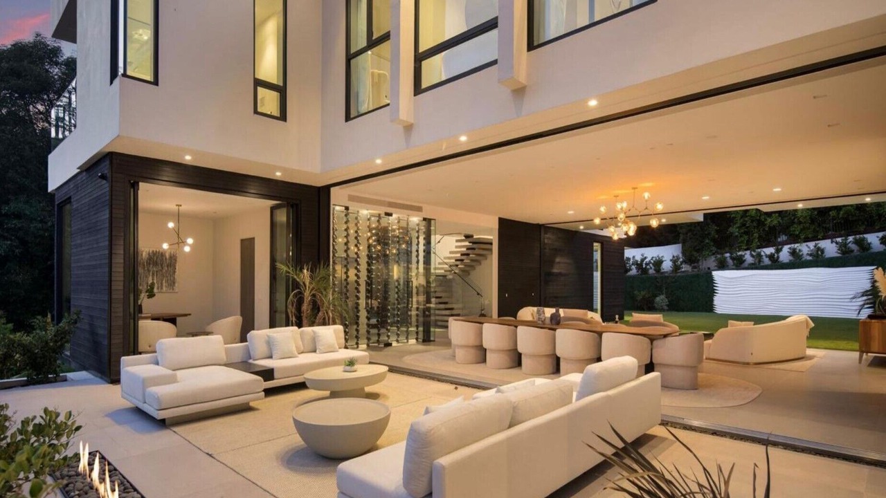 Photo of Patio Balcony in Bel Air
