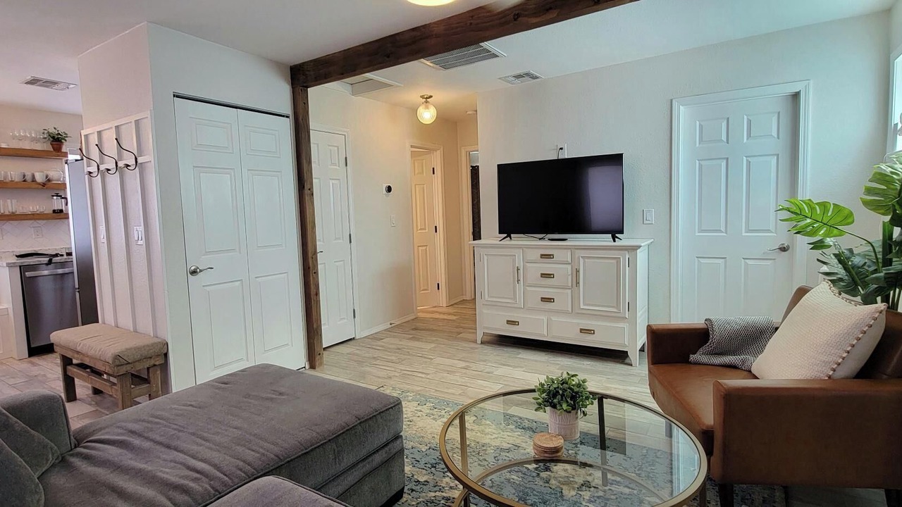 Photo of Livingroom in Downtown Las Vegas